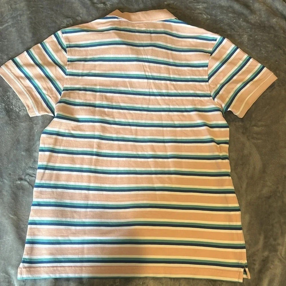 Levi’s button collared shirt NWT men’s Large - Picture 6 of 7